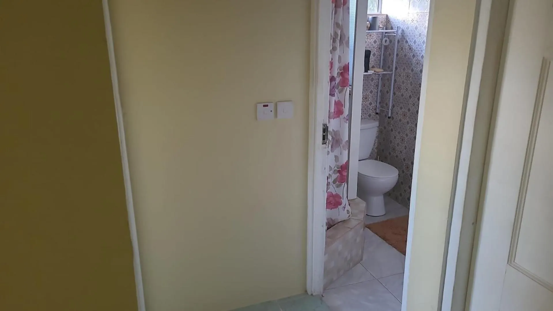 Tim'S & Mag'S Home Stay Roseau Dominica